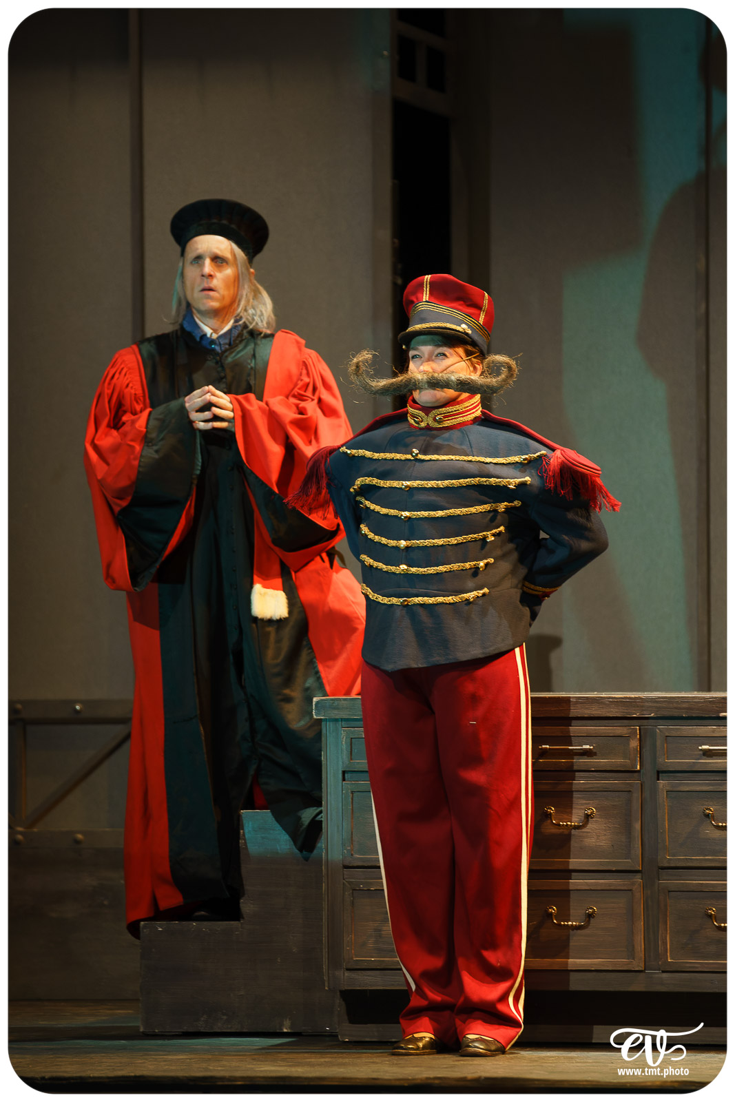 LES TÉMÉRAIRES (LE GRENIER DE BABOUCHKA)